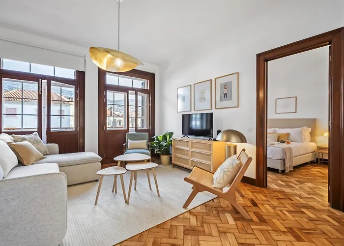 Zino A - By Wehost 丰沙尔